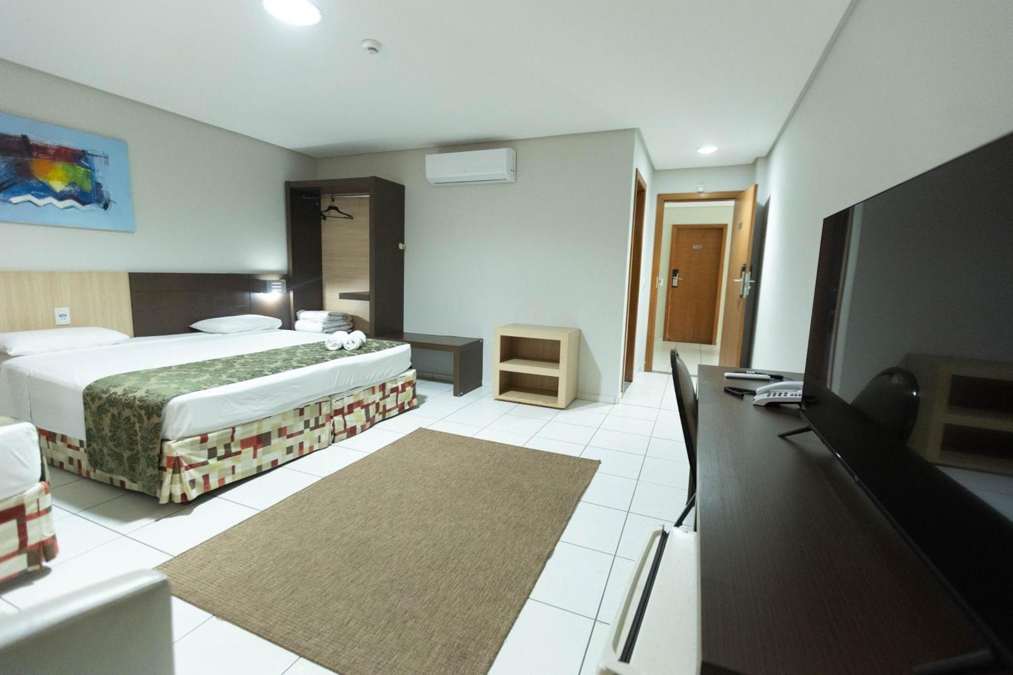 Hotel Hits Pantanal Aeroporto 3*